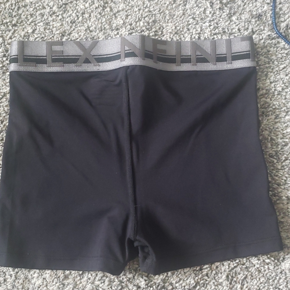Nfinity Shorts - Picture 2 of 4